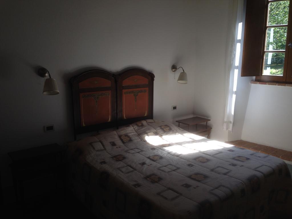 Agriturismo "Ai Frati" Pieve Fosciana Zimmer foto